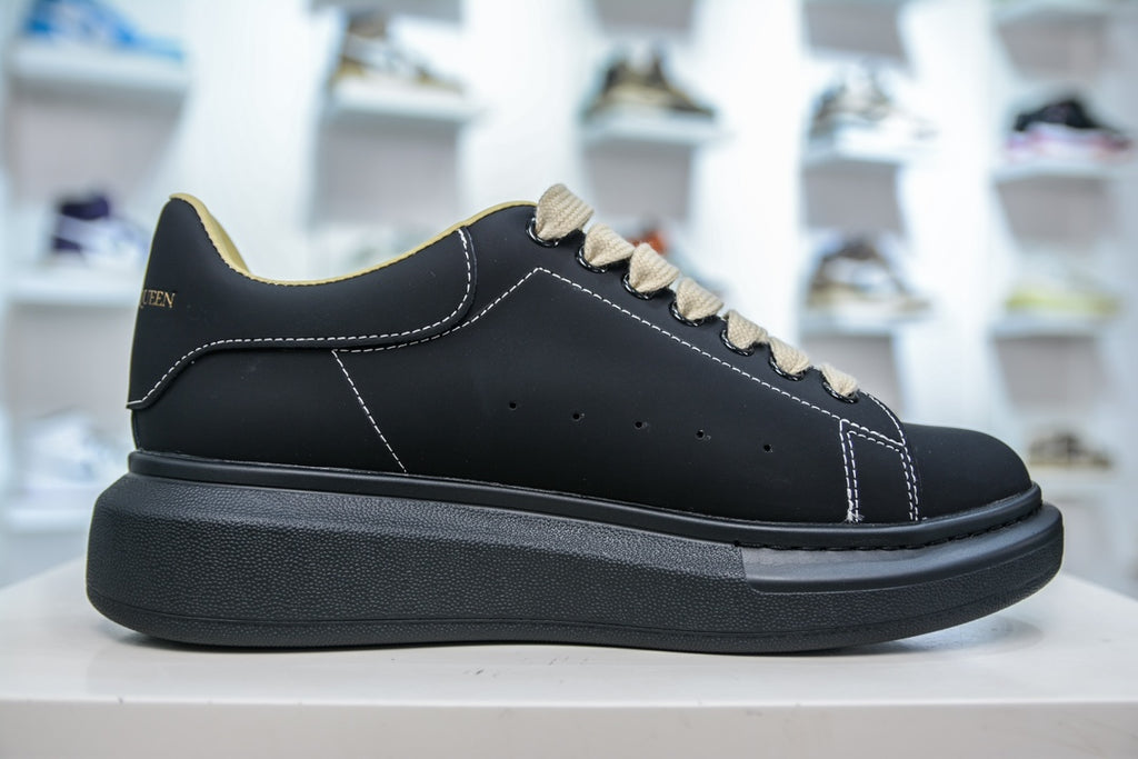 ** Alexander McQueen Luxury Low-Top Leather Sneakers - Thickness Sole Casual Style

**