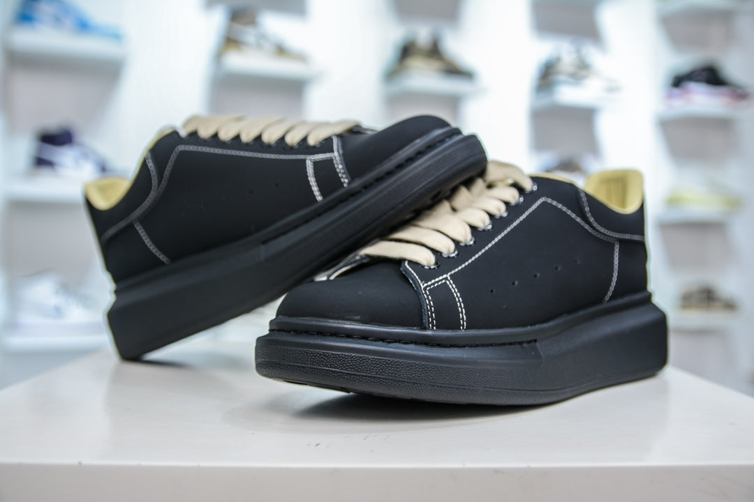 ** Alexander McQueen Luxury Low-Top Leather Sneakers - Thickness Sole Casual Style

**