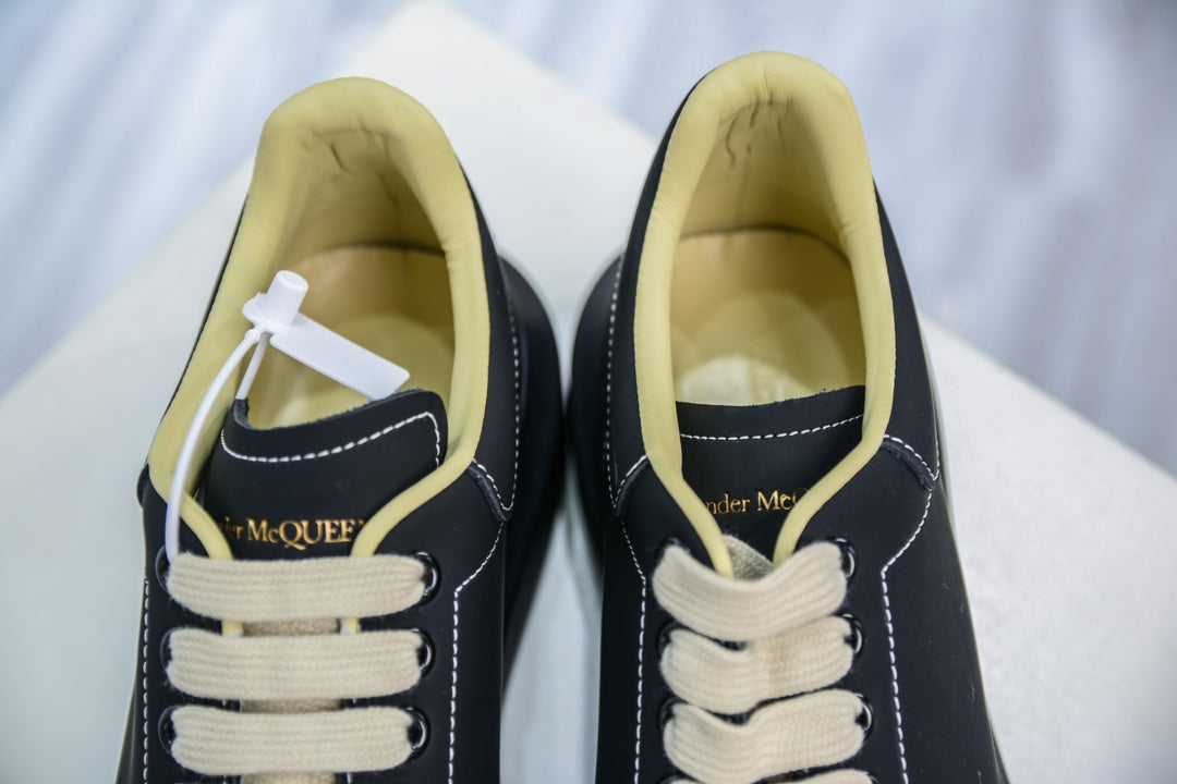 ** Alexander McQueen Luxury Low-Top Leather Sneakers - Thickness Sole Casual Style

**