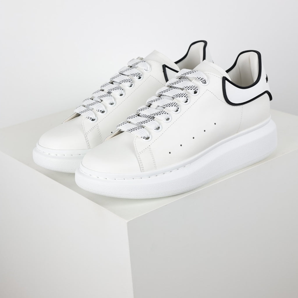 ** Alexander McQueen Original Lace-Up Sneakers - Limited Edition

**